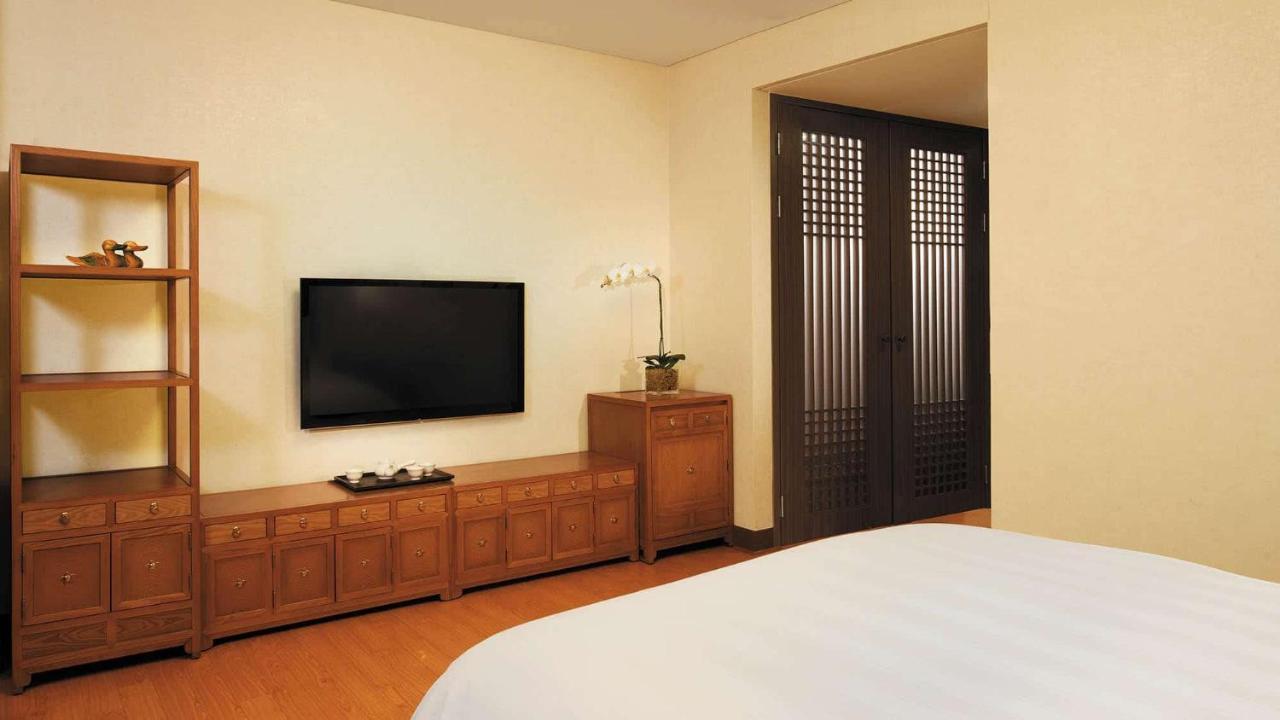 Hotel Lotte Gimpo Airport 3*