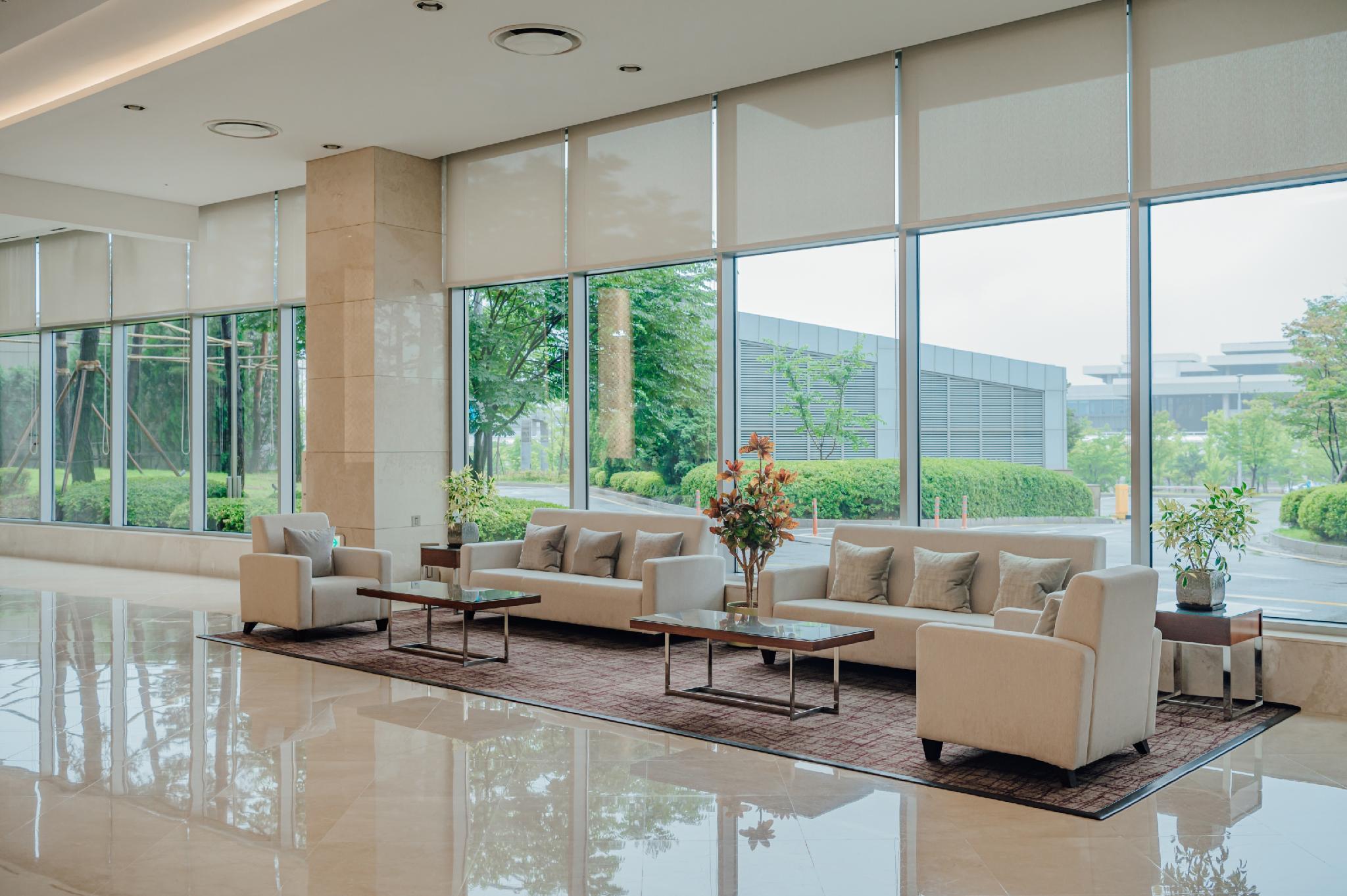 Lotte Gimpo Airport Hotel Seoul